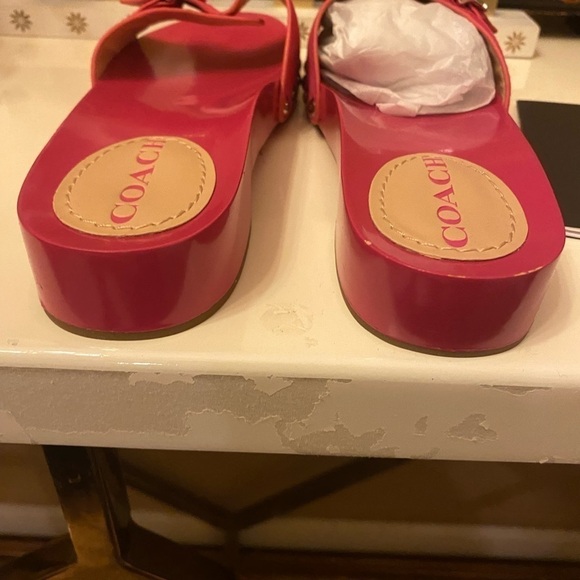 New WITH BOX PINK COACH SANDALS SIZE 6 - Picture 10 of 12